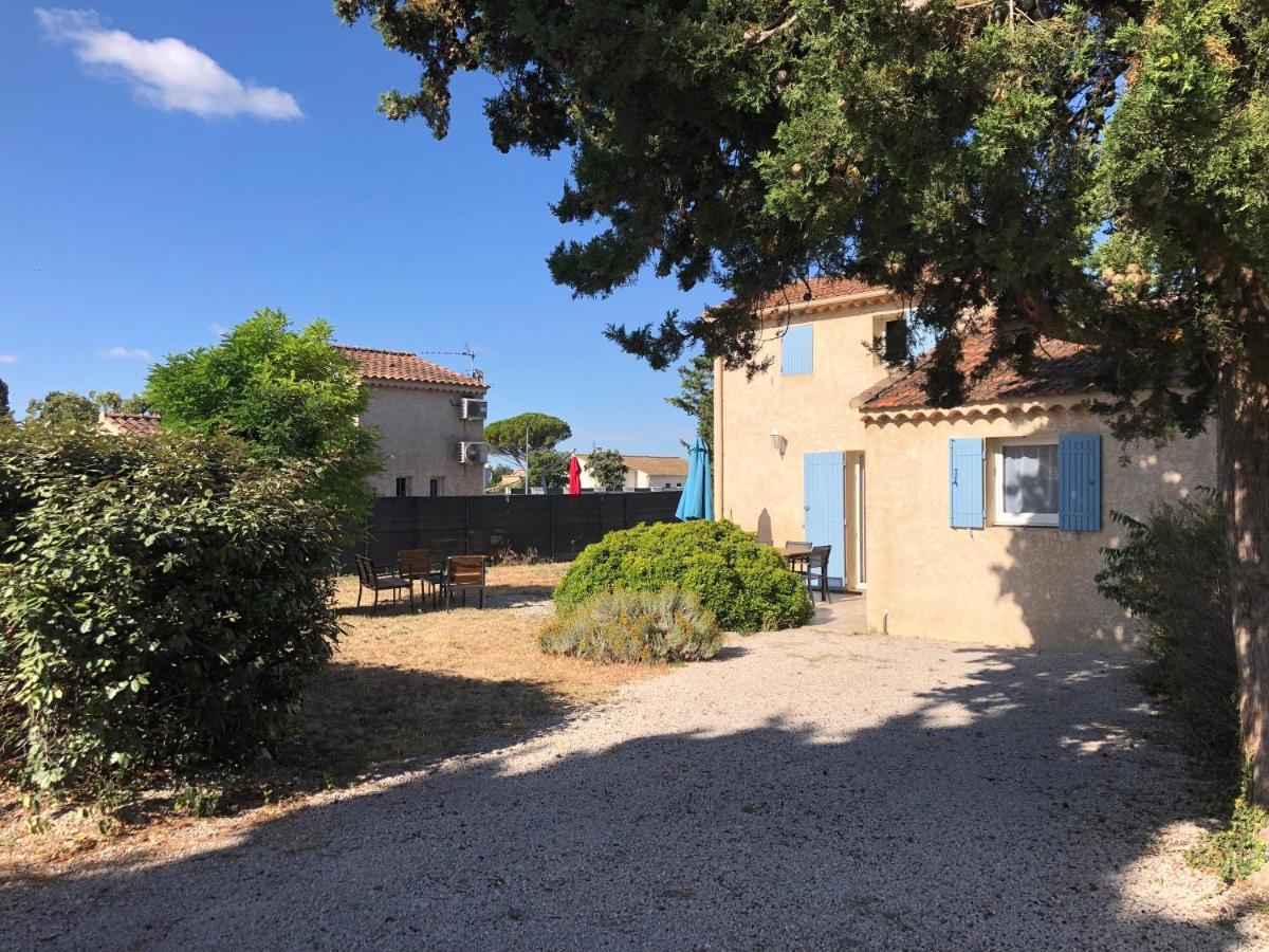 Castel Mireio Gites Cairanne Exterior photo